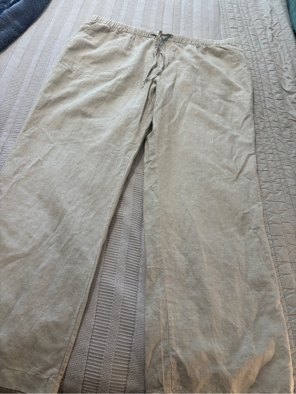 Liz Claiborne Light Beige Drawstring Chinos